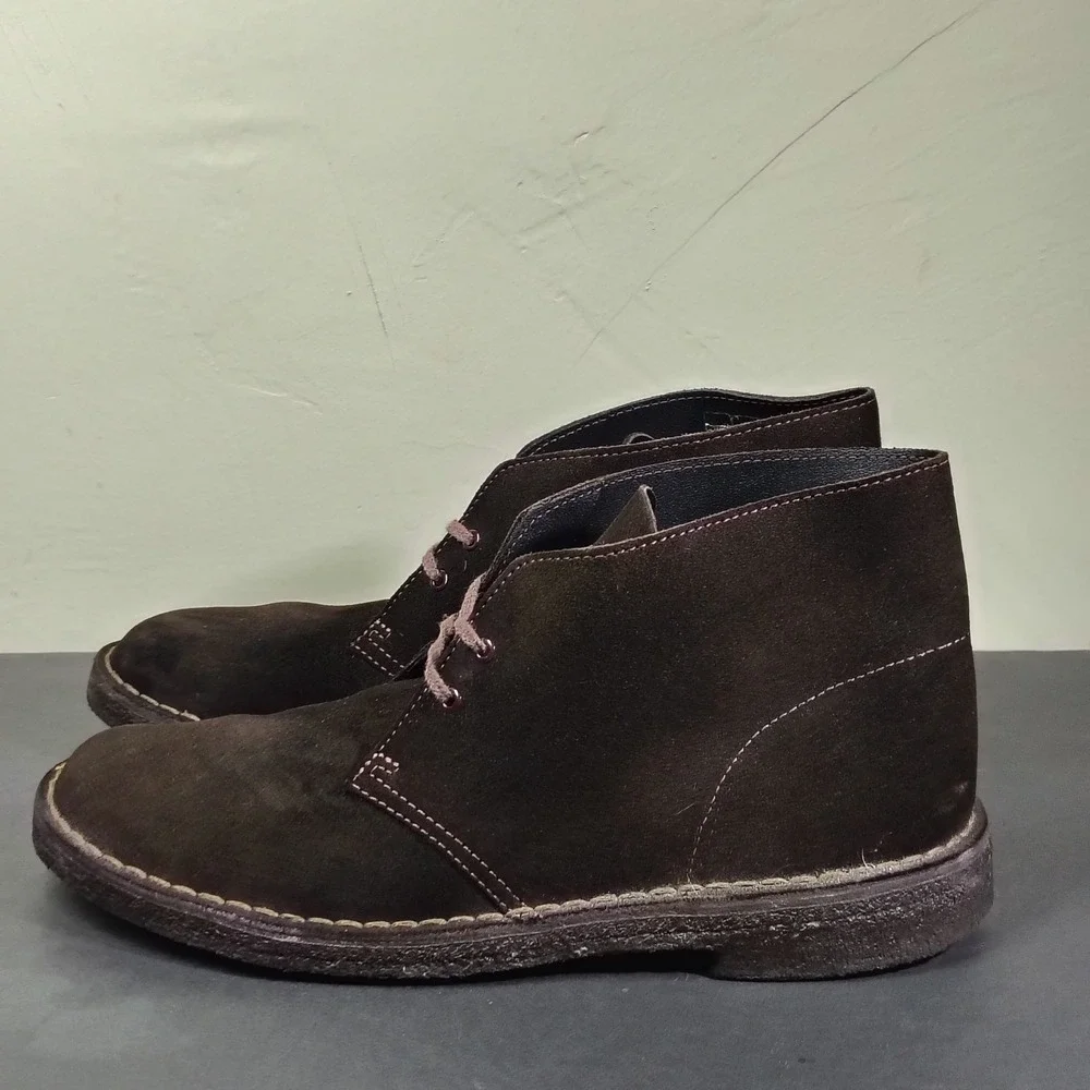 Clarks Desert Boot Mens 10 Brown Suede Chukka Crepe Sole 31692 Classic Casual